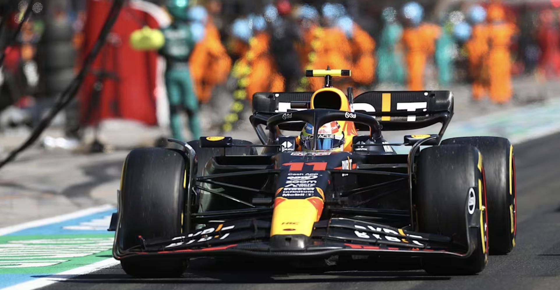 威廉姆斯翻盘红牛车队，佩雷兹带队取胜