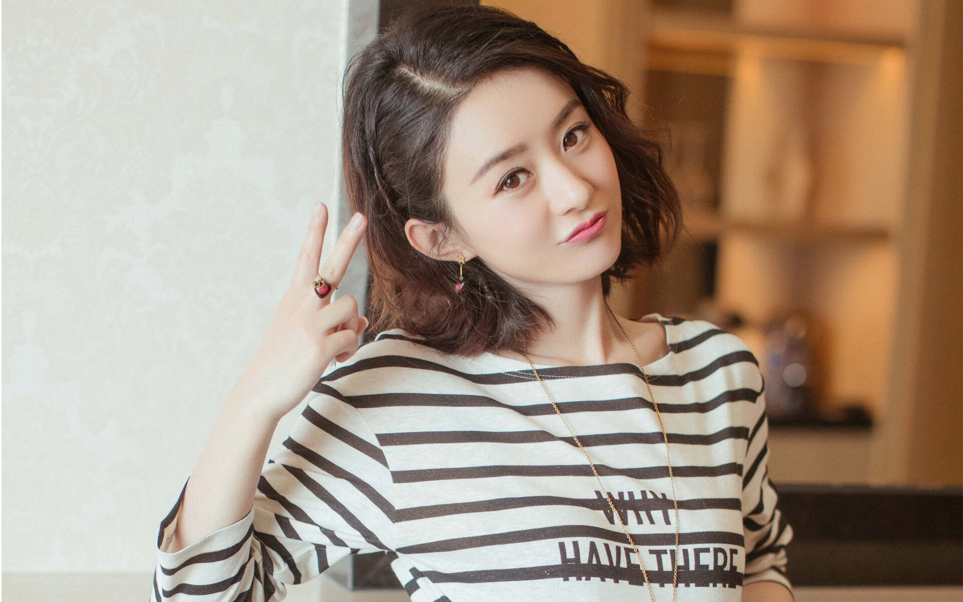 克瓦拉茨赫利亚一球定江山,阿森纳战胜勒沃库森的争冠密码