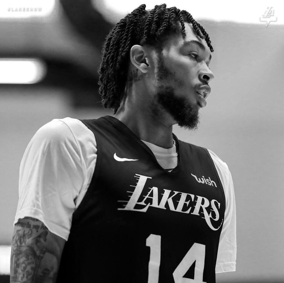 开云体育下载-英格拉姆彻底打爆防线，马刺单节拉开步行者