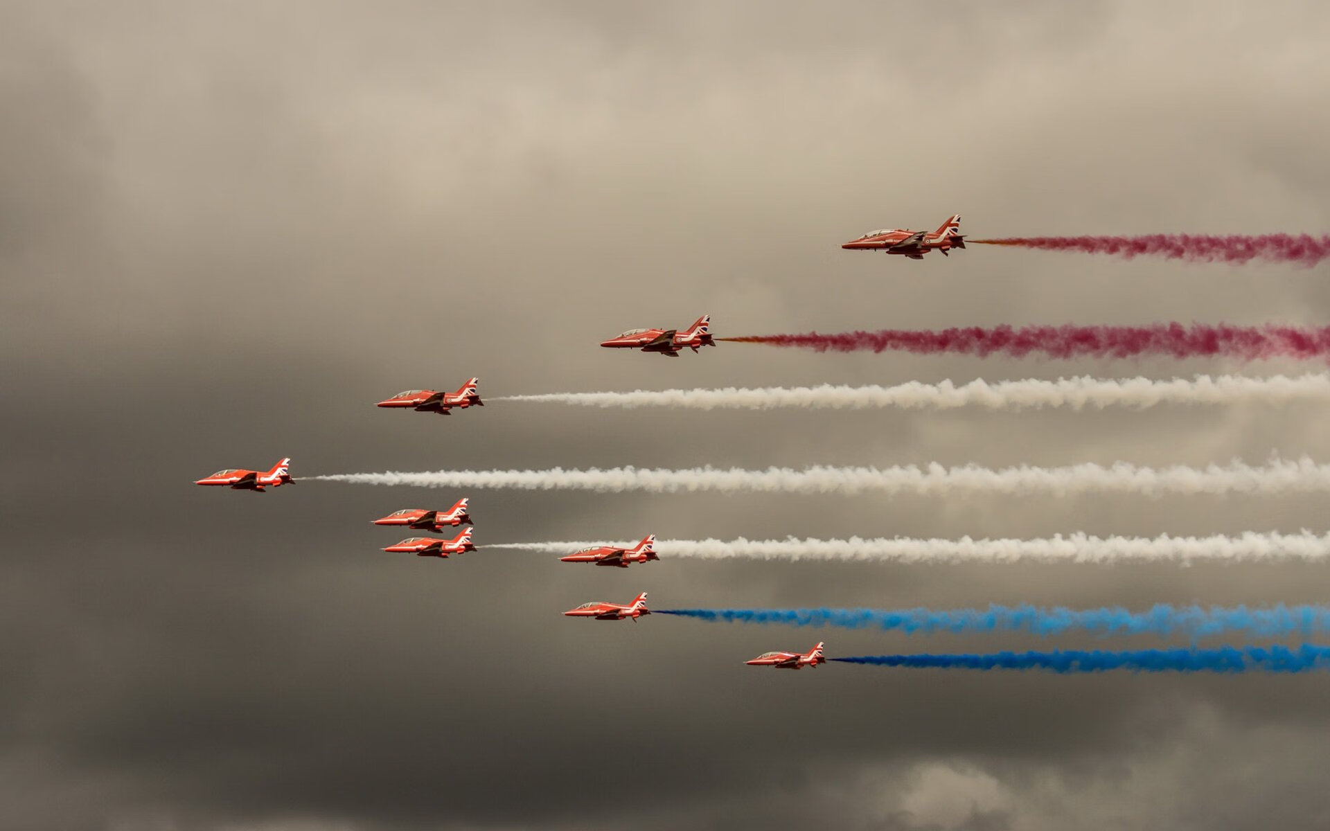 开云体育-萨内终场绝杀导演惊天逆转！巴萨客胜雷恩占先机